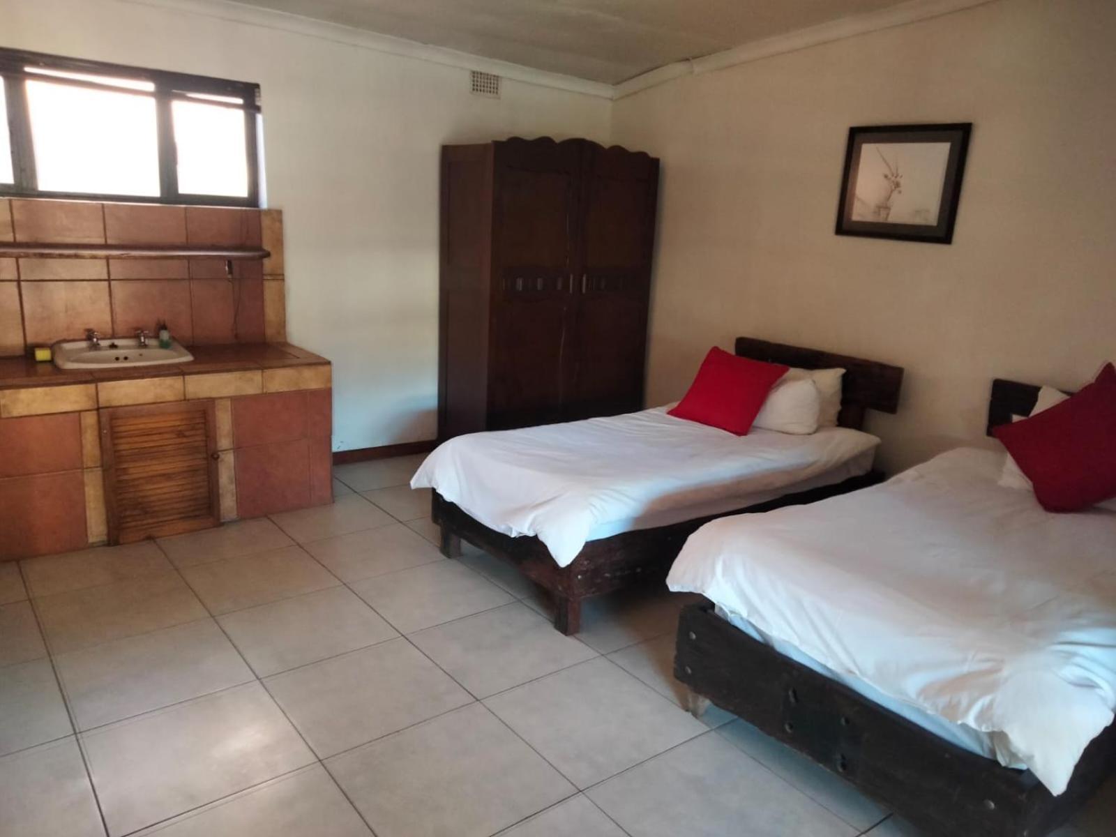 Boskoppie Lion & Tiger Reserve Kroonstad Extérieur photo